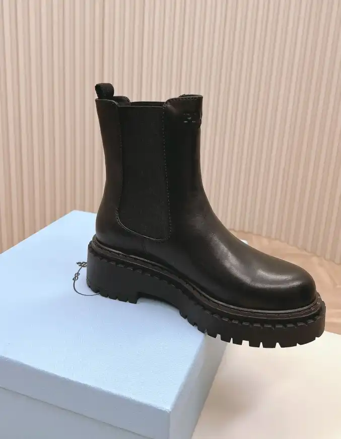 hype Prada Boots