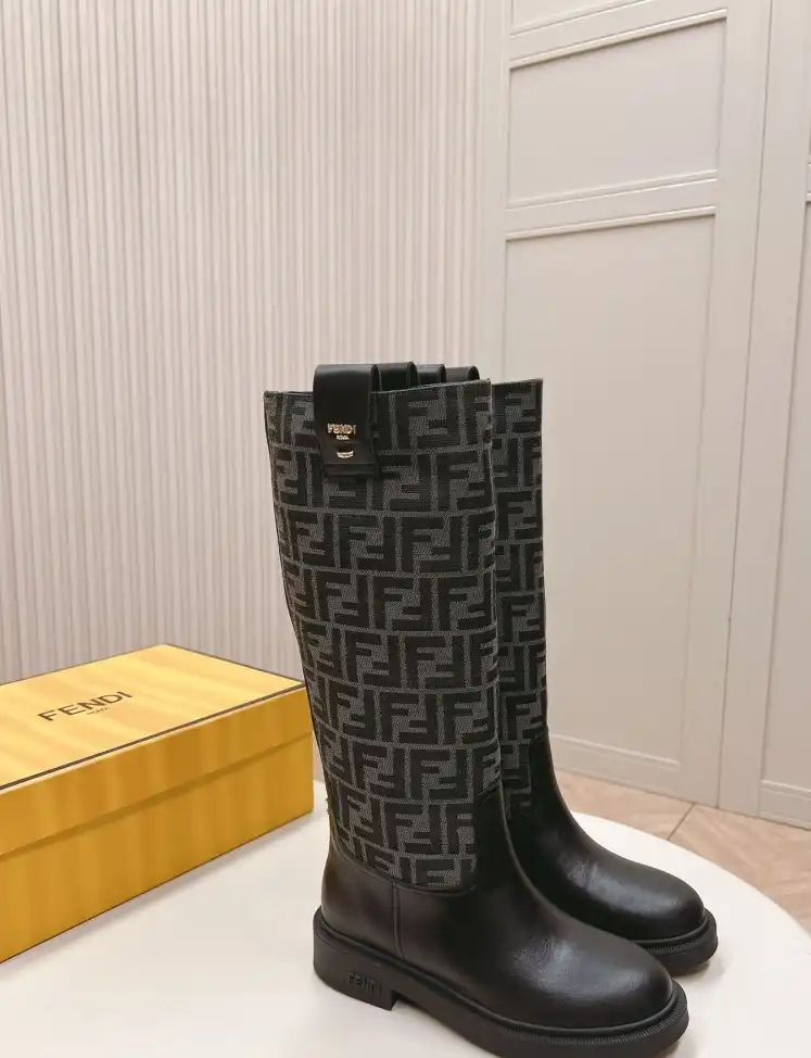 hype Fendi Boots