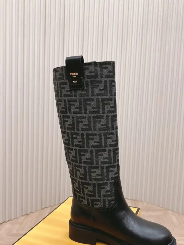 hype Fendi Boots