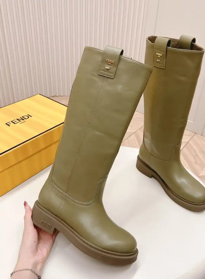 hype Fendi Boots