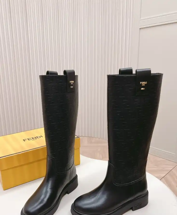 hype Fendi Boots