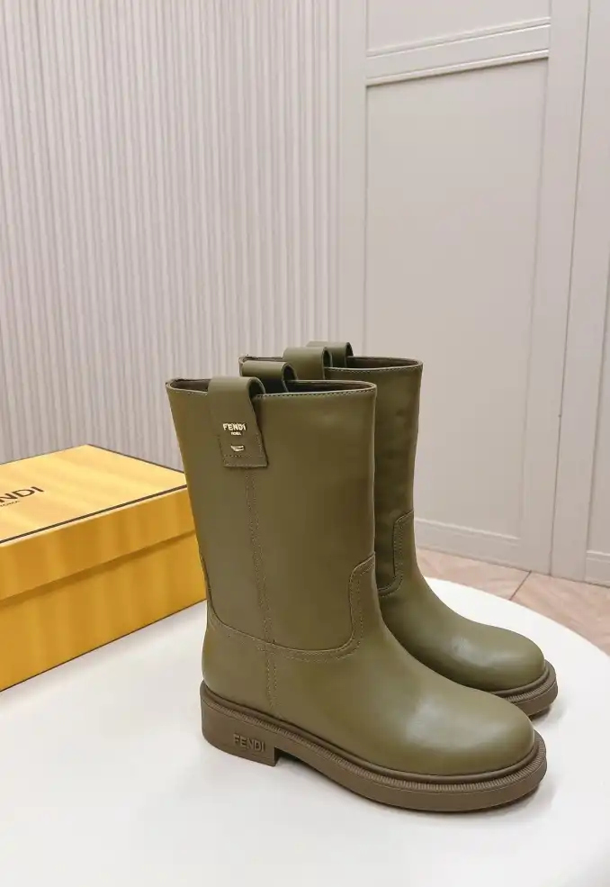 hype Fendi Boots