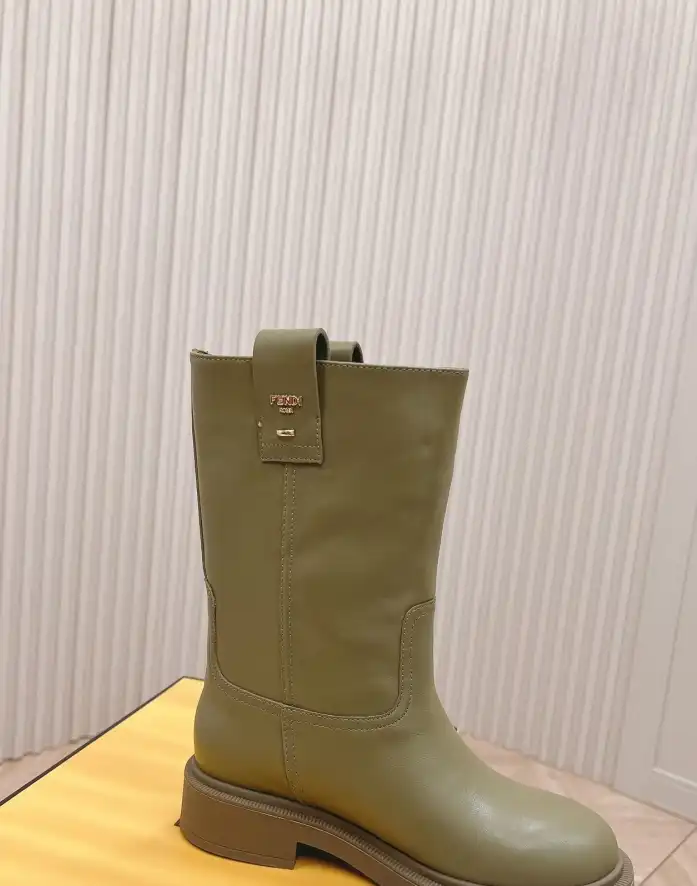 hype Fendi Boots