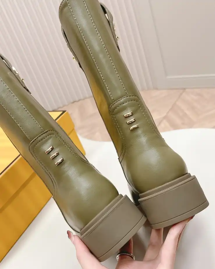 hype Fendi Boots