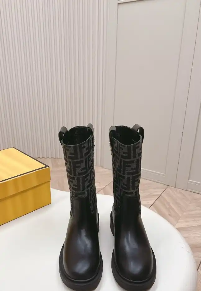 hype Fendi Boots