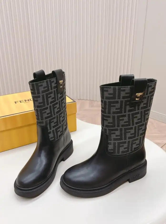 hype Fendi Boots