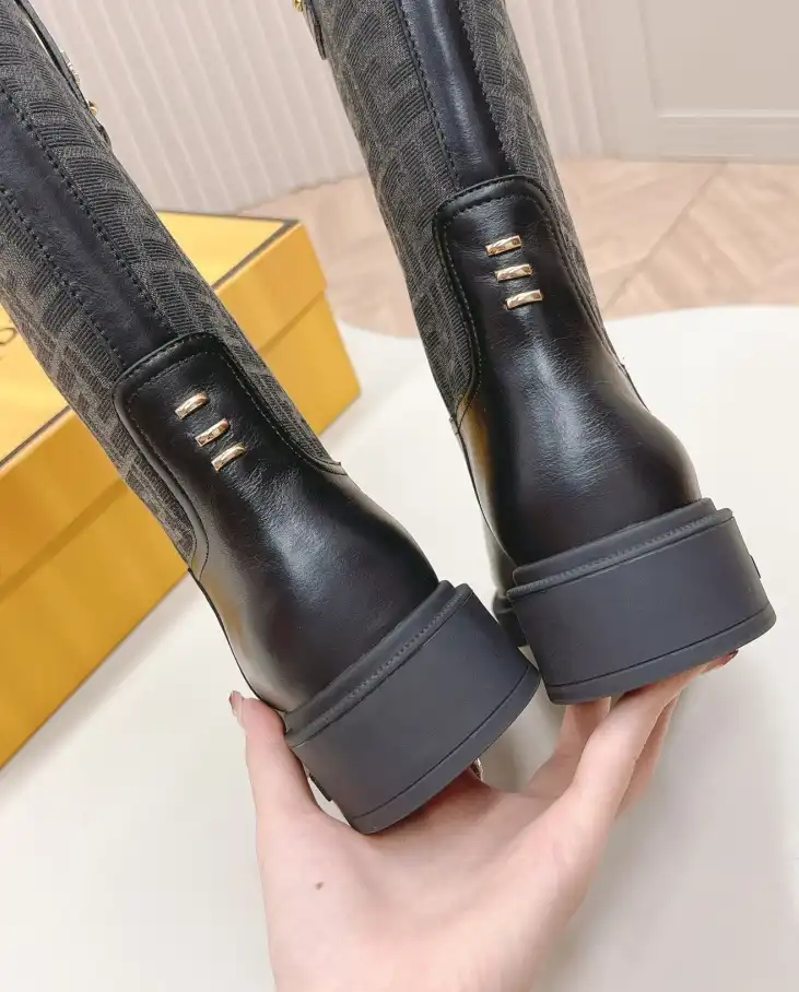 hype Fendi Boots