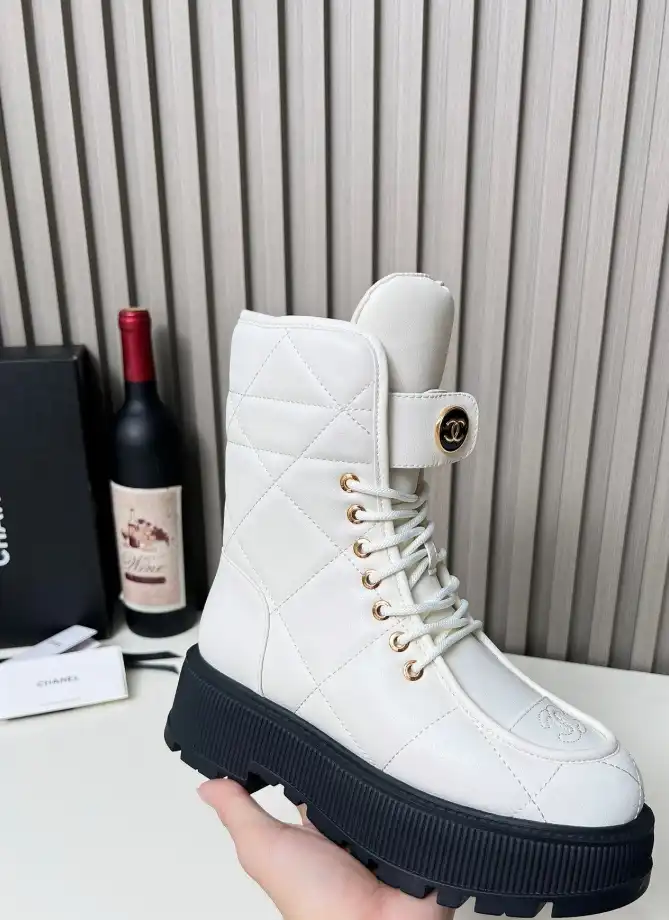 hype Chanel Boots