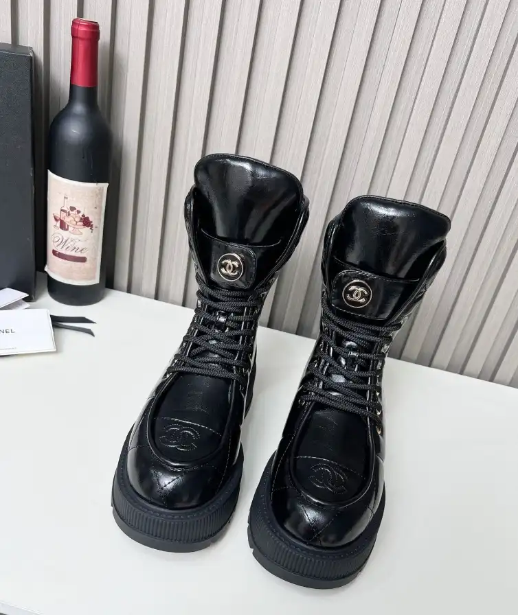 hype Chanel Boots