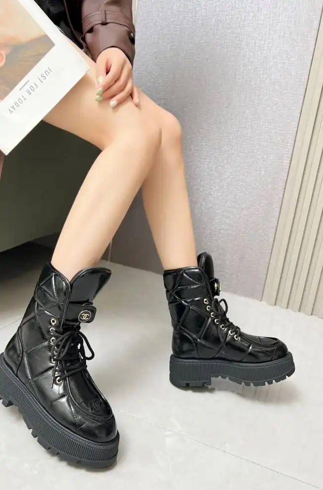 hype Chanel Boots