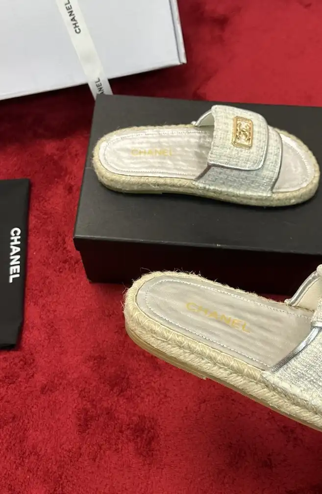 hype Chanel Slippers