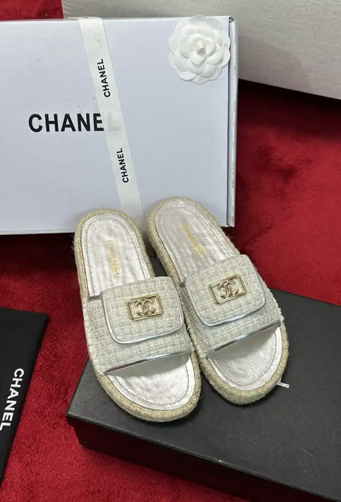 hype Chanel Slippers