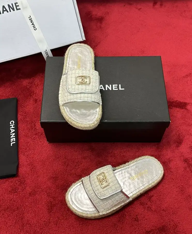 hype Chanel Slippers