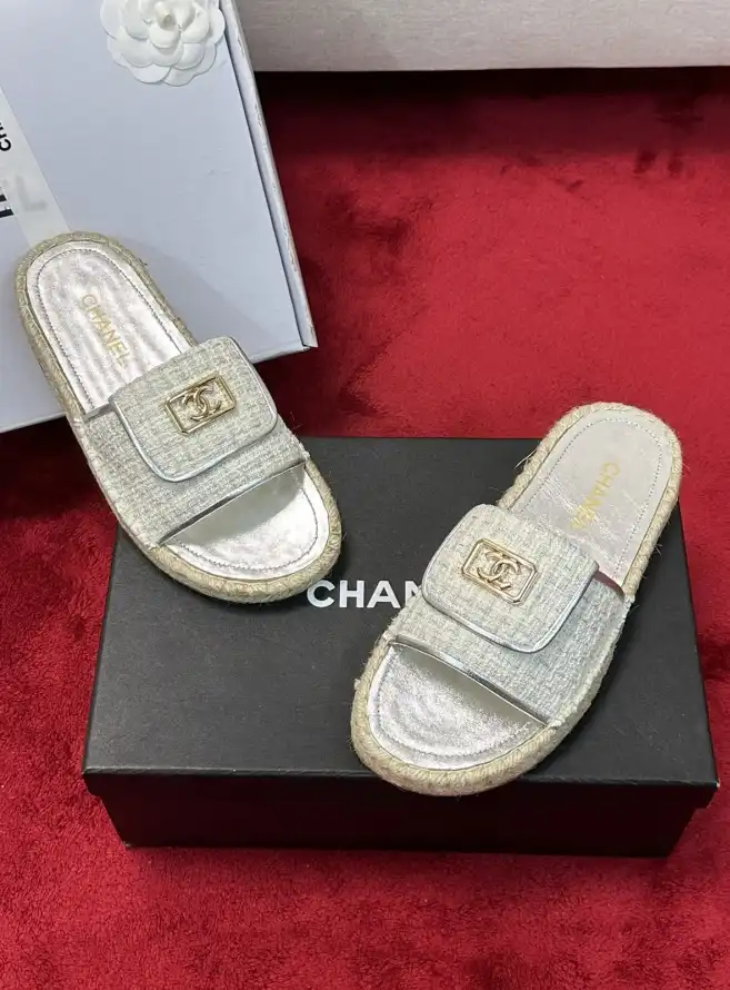 hype Chanel Slippers