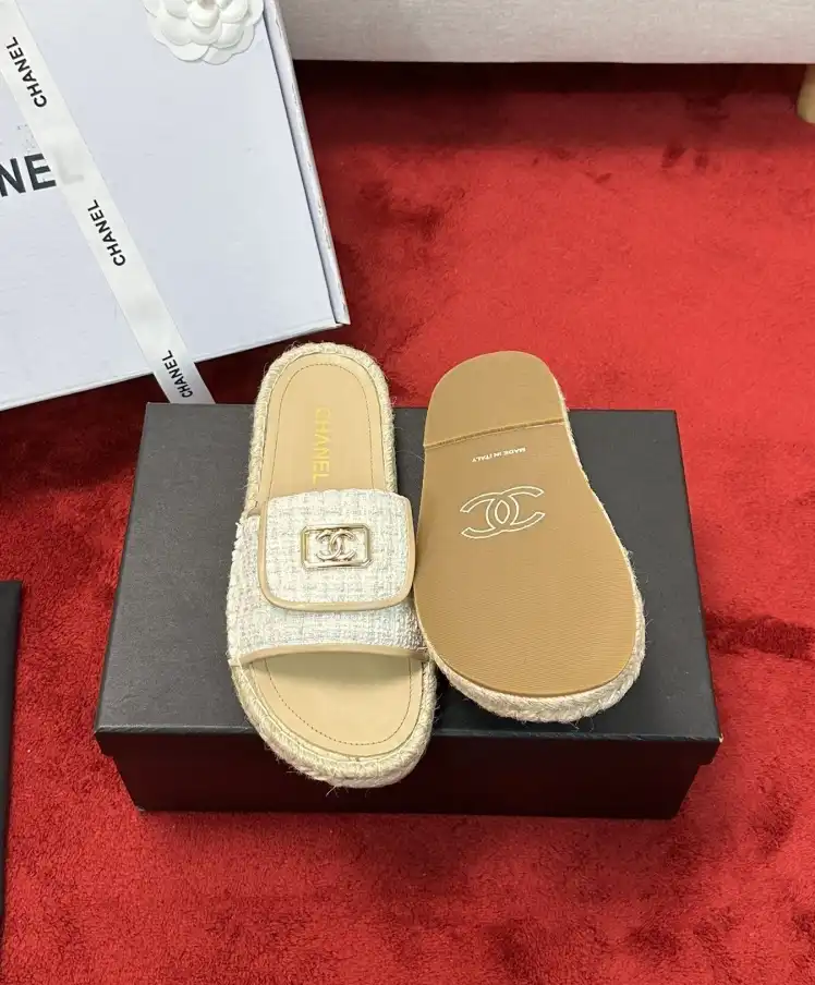 hype Chanel Slippers