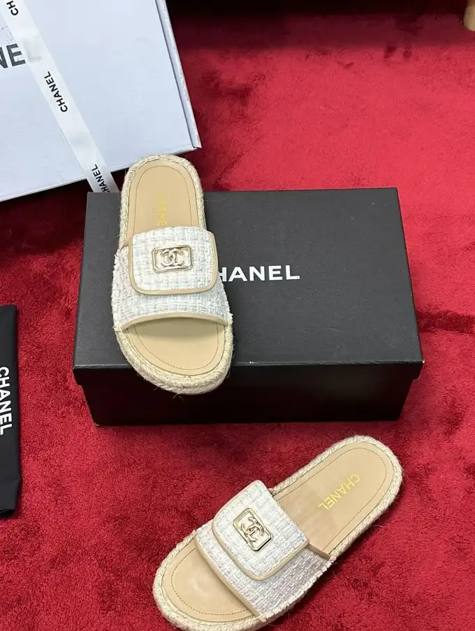 hype Chanel Slippers