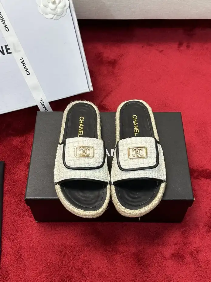 hype Chanel Slippers