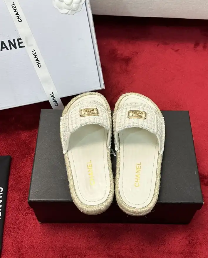 hype Chanel Slippers