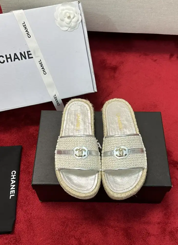 hype Chanel Slippers