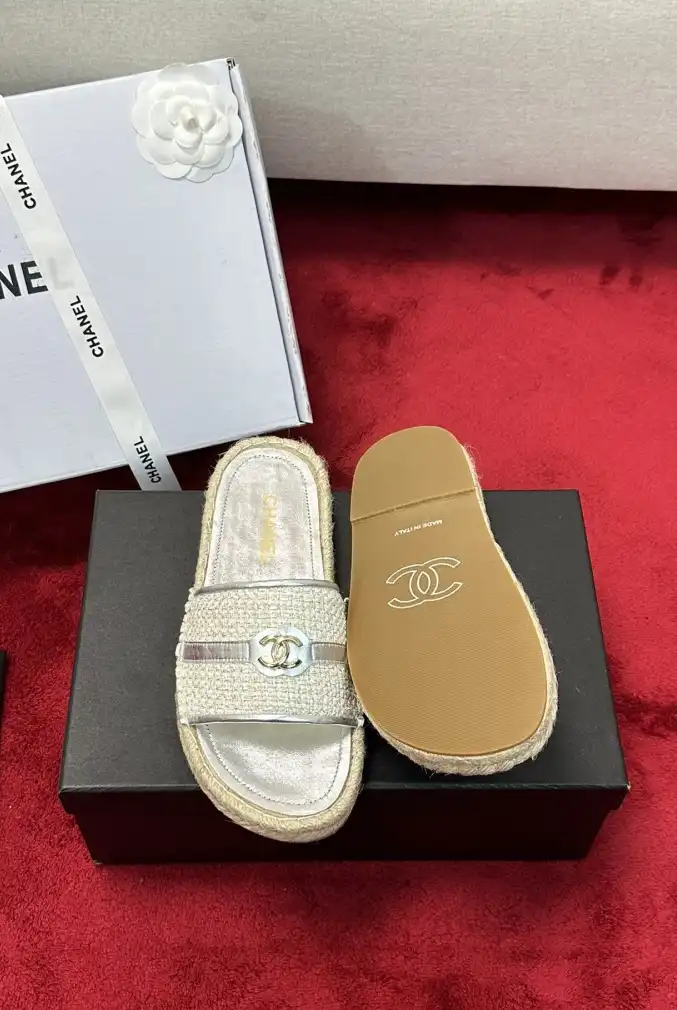 hype Chanel Slippers