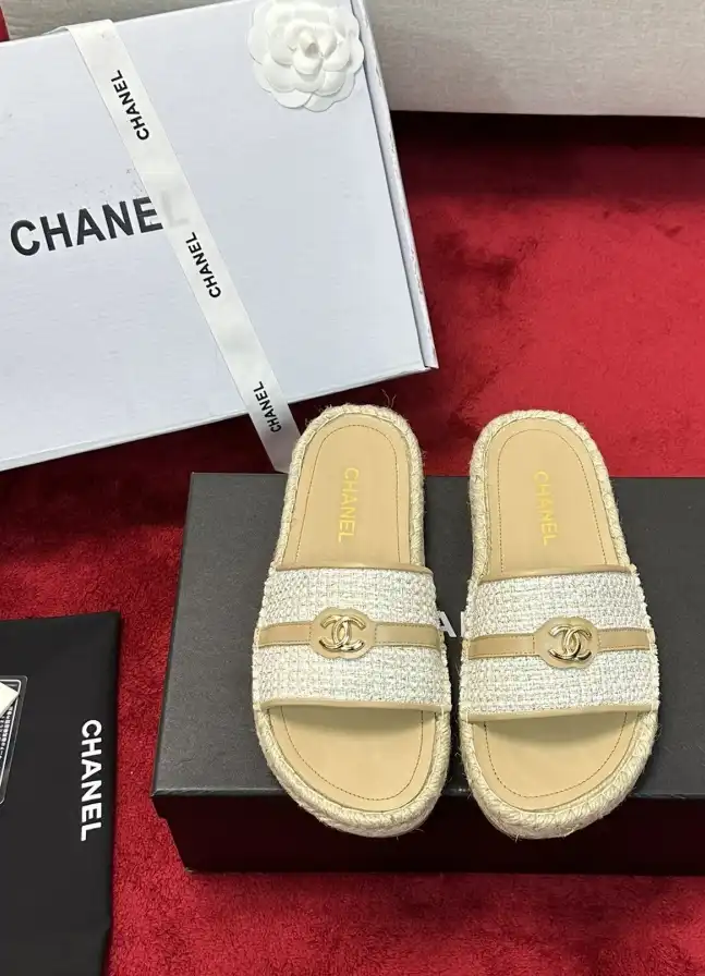 hype Chanel Slippers