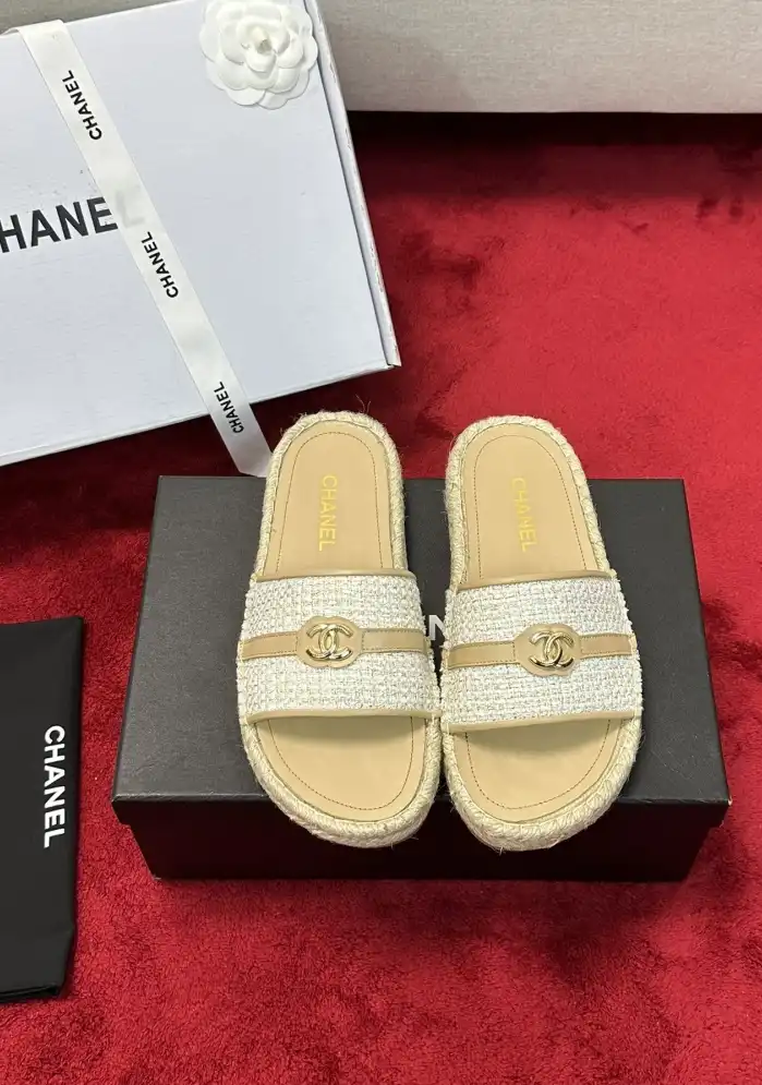 hype Chanel Slippers