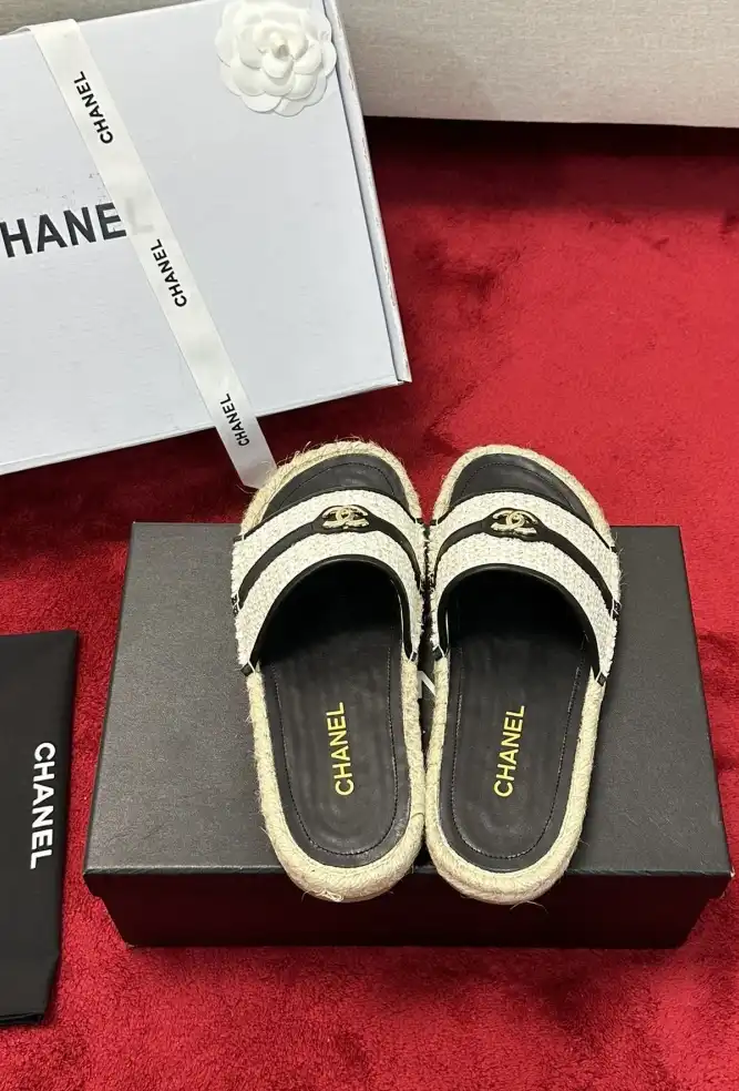 hype Chanel Slippers