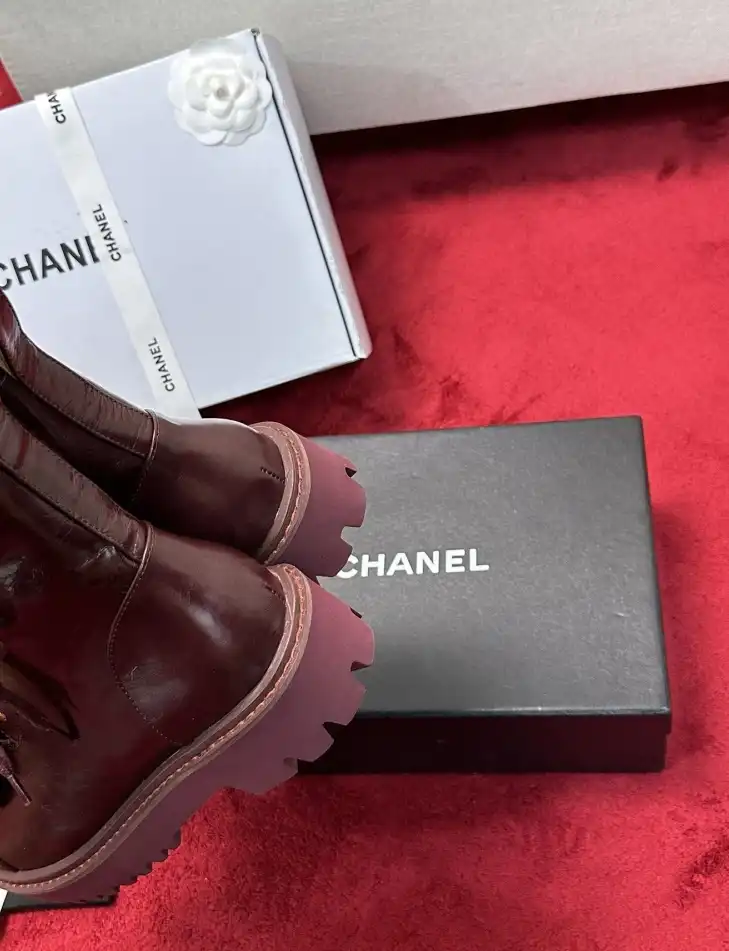 hype Chanel Boots