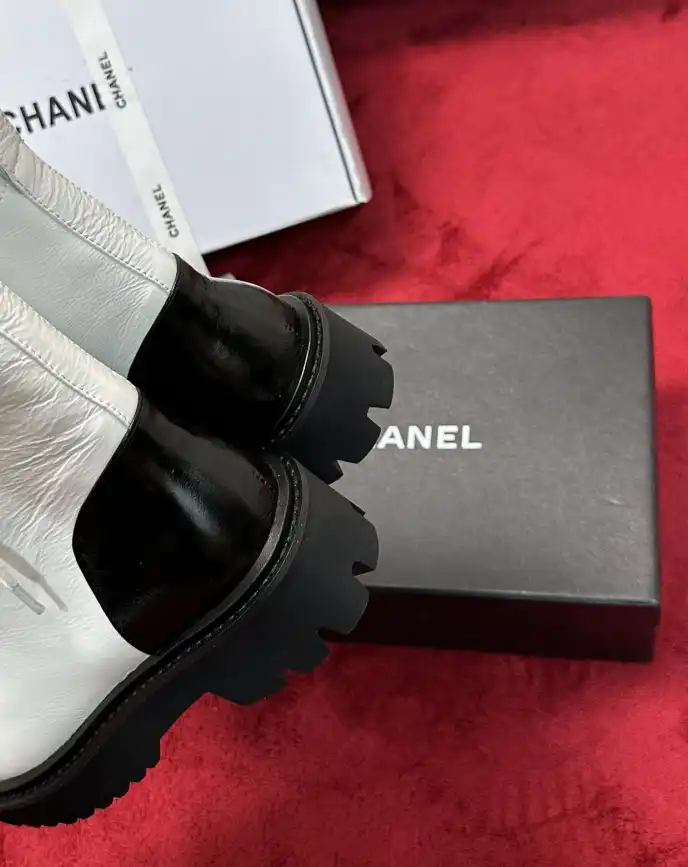 hype Chanel Boots