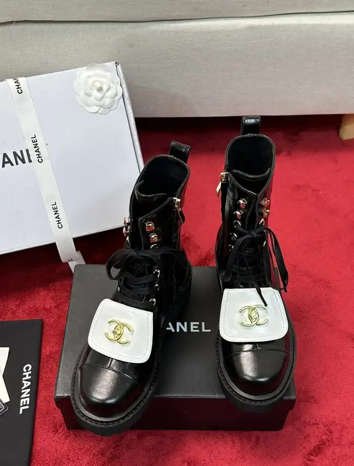 hype Chanel Boots