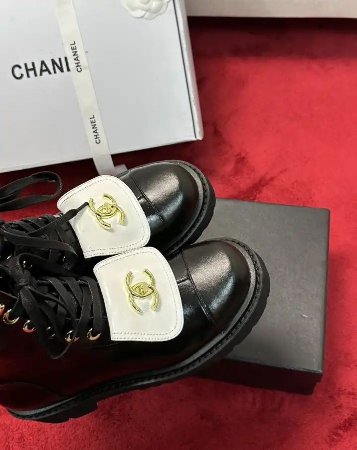 hype Chanel Boots