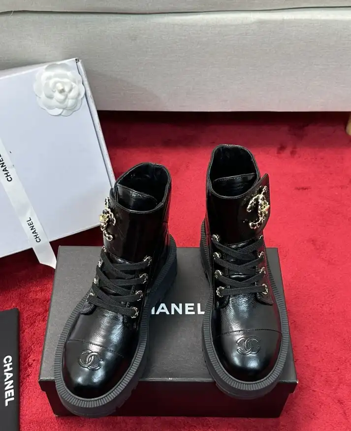 hype Chanel Boots