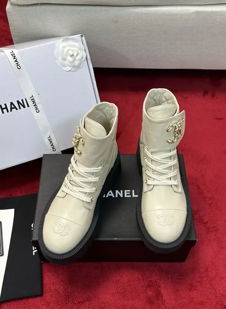 hype Chanel Boots