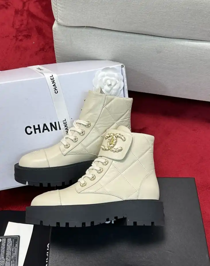 hype Chanel Boots