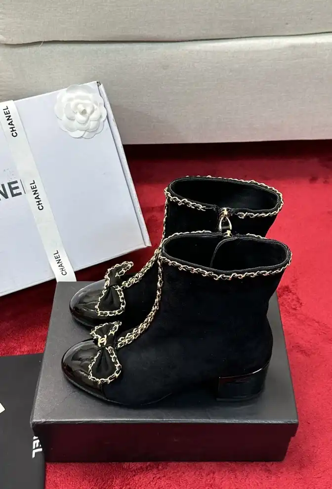 hype Chanel Boots