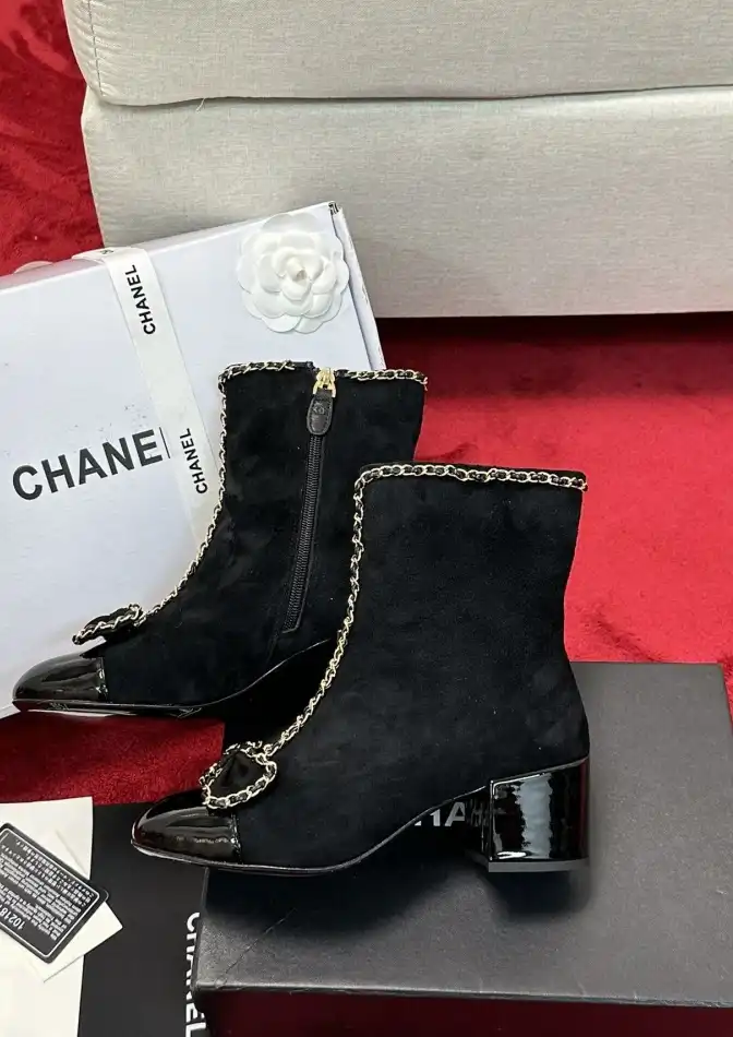 hype Chanel Boots