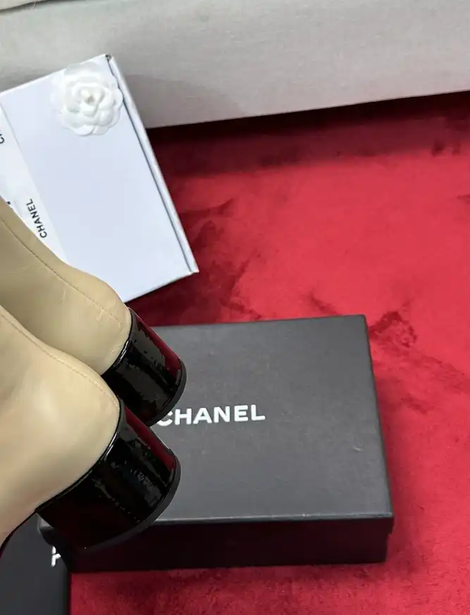 hype Chanel Boots