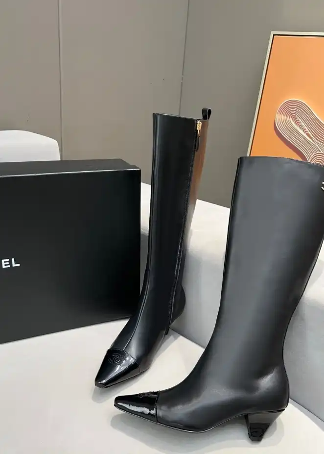 hype Chanel Boots