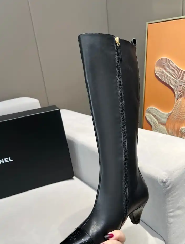 hype Chanel Boots