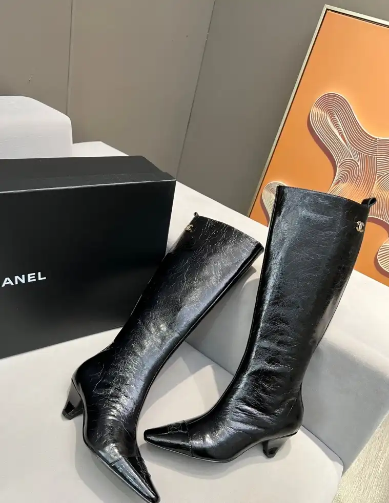 hype Chanel Boots