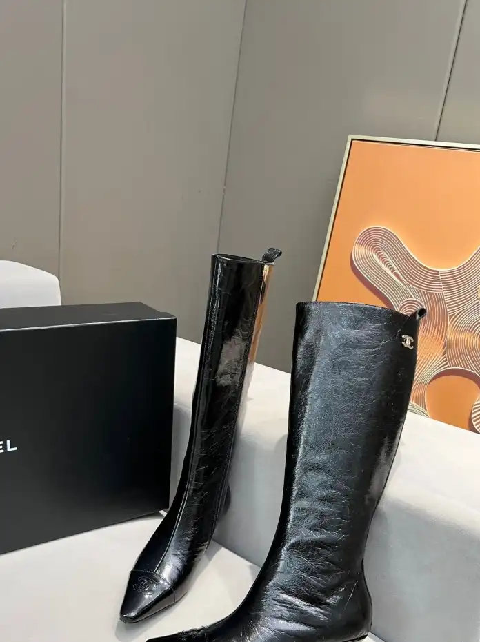 hype Chanel Boots