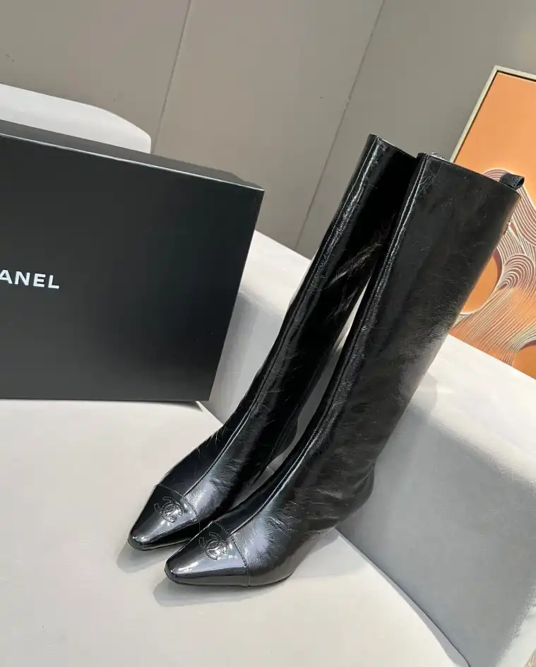 hype Chanel Boots