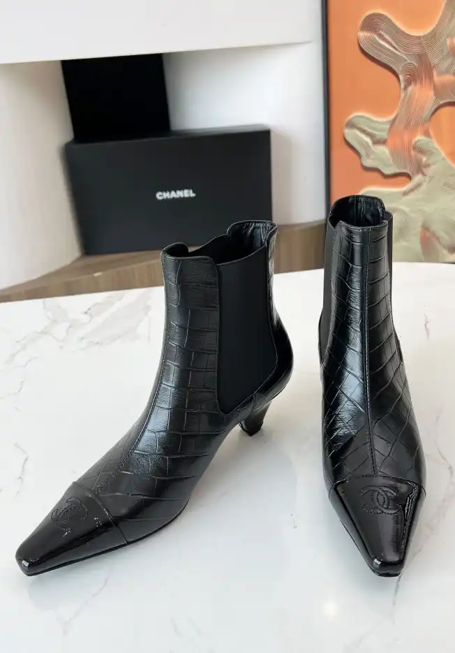 hype Chanel Boots