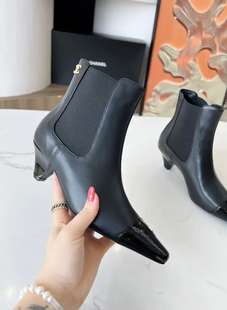 hype Chanel Boots