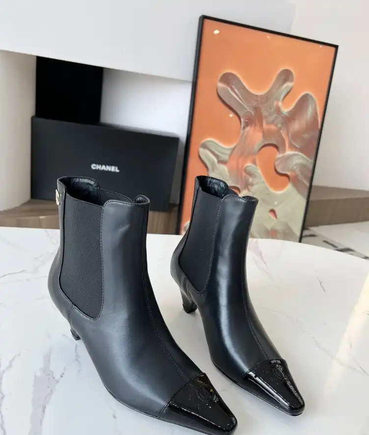 hype Chanel Boots