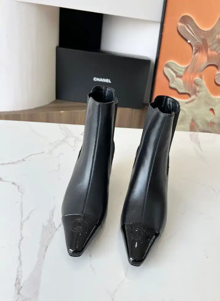 hype Chanel Boots