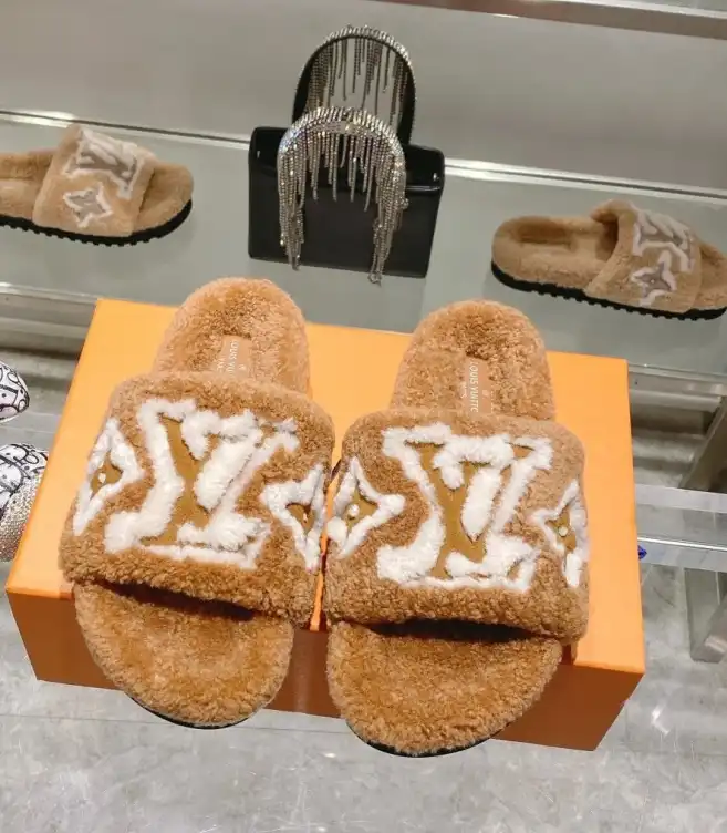 hype LV Slippers