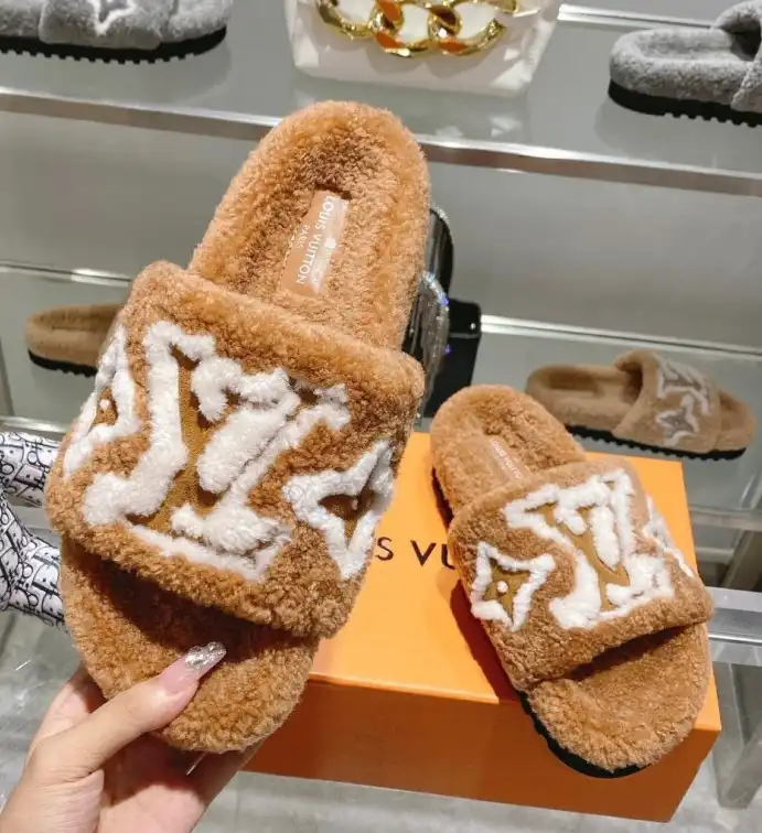 hype LV Slippers