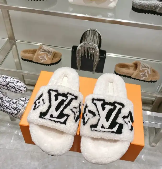 hype LV Slippers