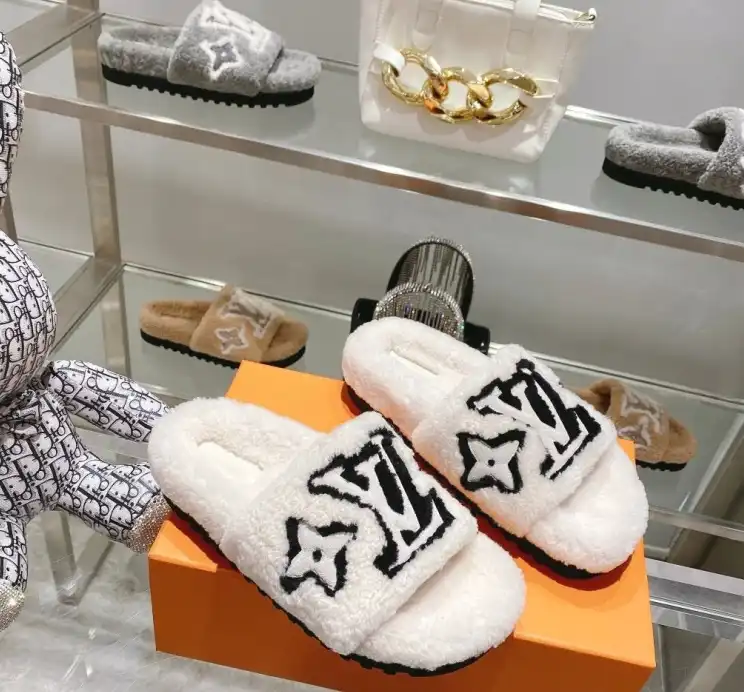 hype LV Slippers